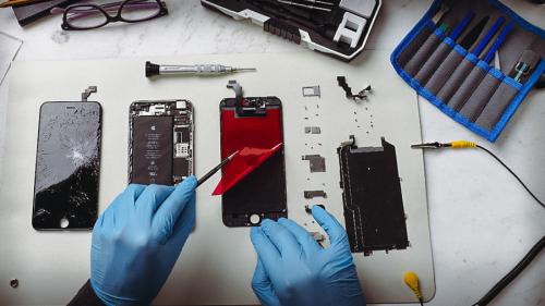 smartphone repair area